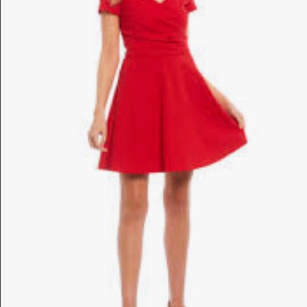 Red Dress - Picture 8 of 8